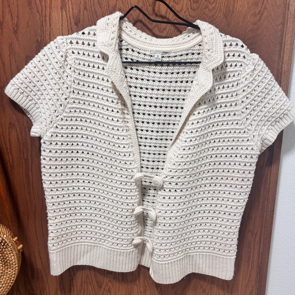 Halogen Cream Short Sleeve Crochet Top Sweater